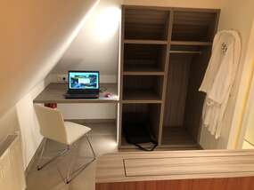 08.12 17 -  - Bed & Breakfast
