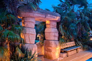 SeaNat_originele_buitendouche_exotische_tuin_voor_en_na_wellnessen_blootlocatiesnl -  - Vakantieresort