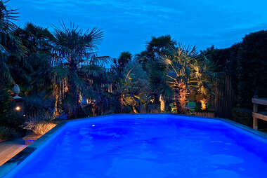 SeaNat_zwembad_valavond_sfeervol_exotisch_blootlocatiesnl -  - Vakantieresort